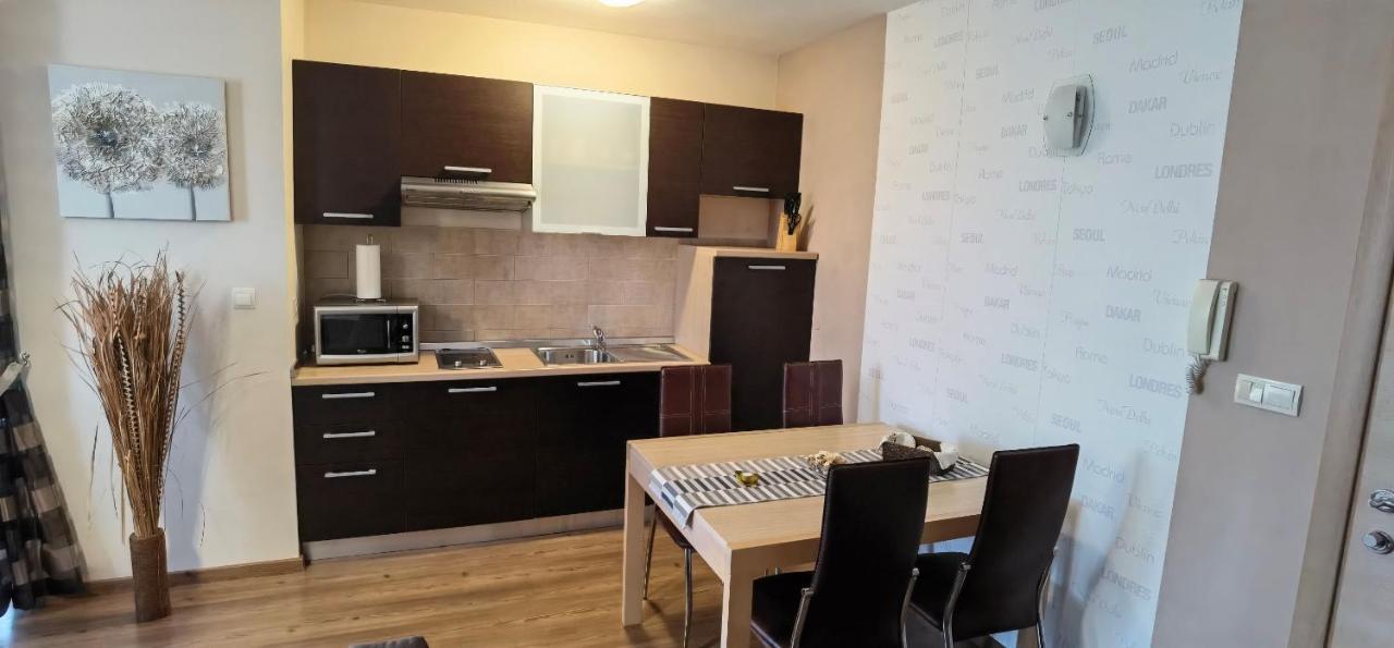 Apartments Fantazija Rovinj Ngoại thất bức ảnh