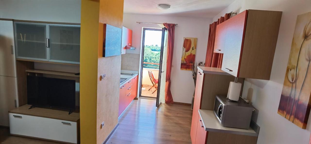 Apartments Fantazija Rovinj Ngoại thất bức ảnh