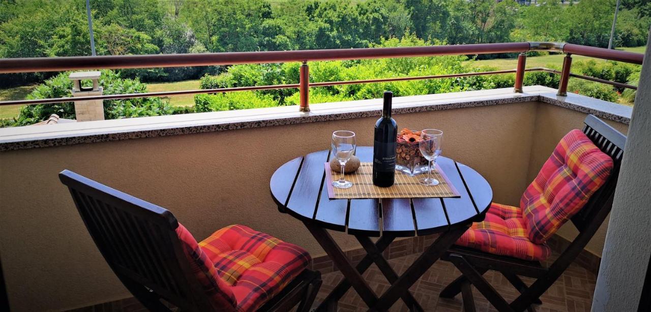 Apartments Fantazija Rovinj Ngoại thất bức ảnh