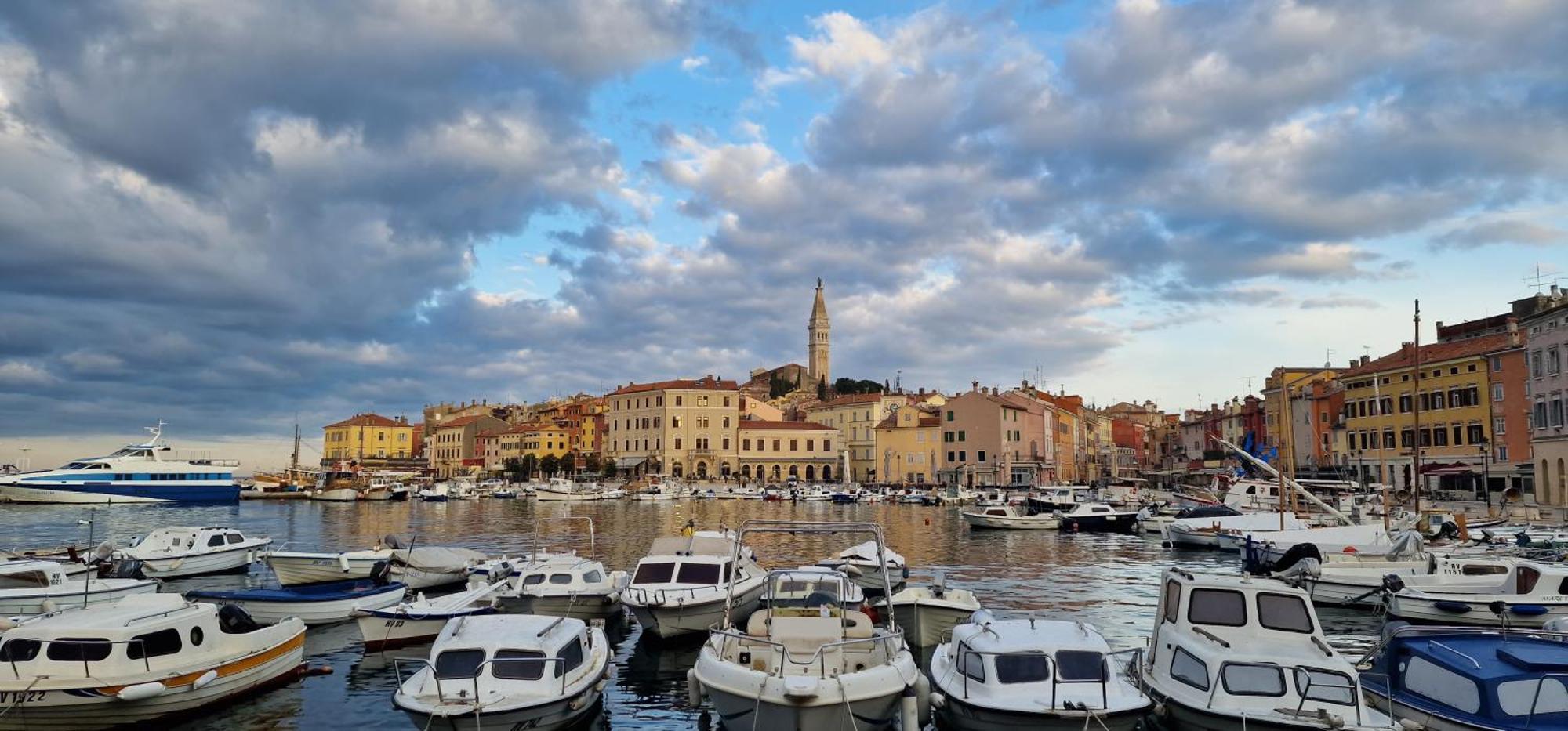 Apartments Fantazija Rovinj Ngoại thất bức ảnh